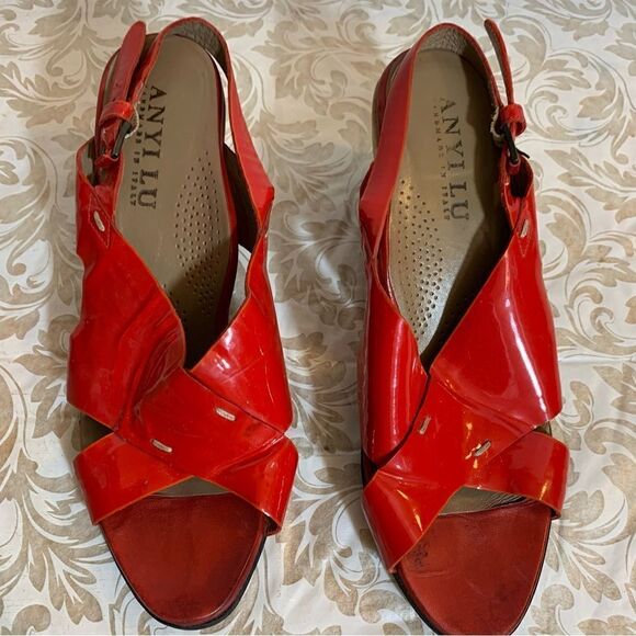 Anyi Lu Red Patent Leather Wedge Heel Pumps Peep Toe Stretch Ankle US 8.5 EUR 39 - Picture 6 of 9